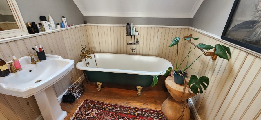 To Let 2 Bedroom Property for Rent in Harfield Village Western Cape